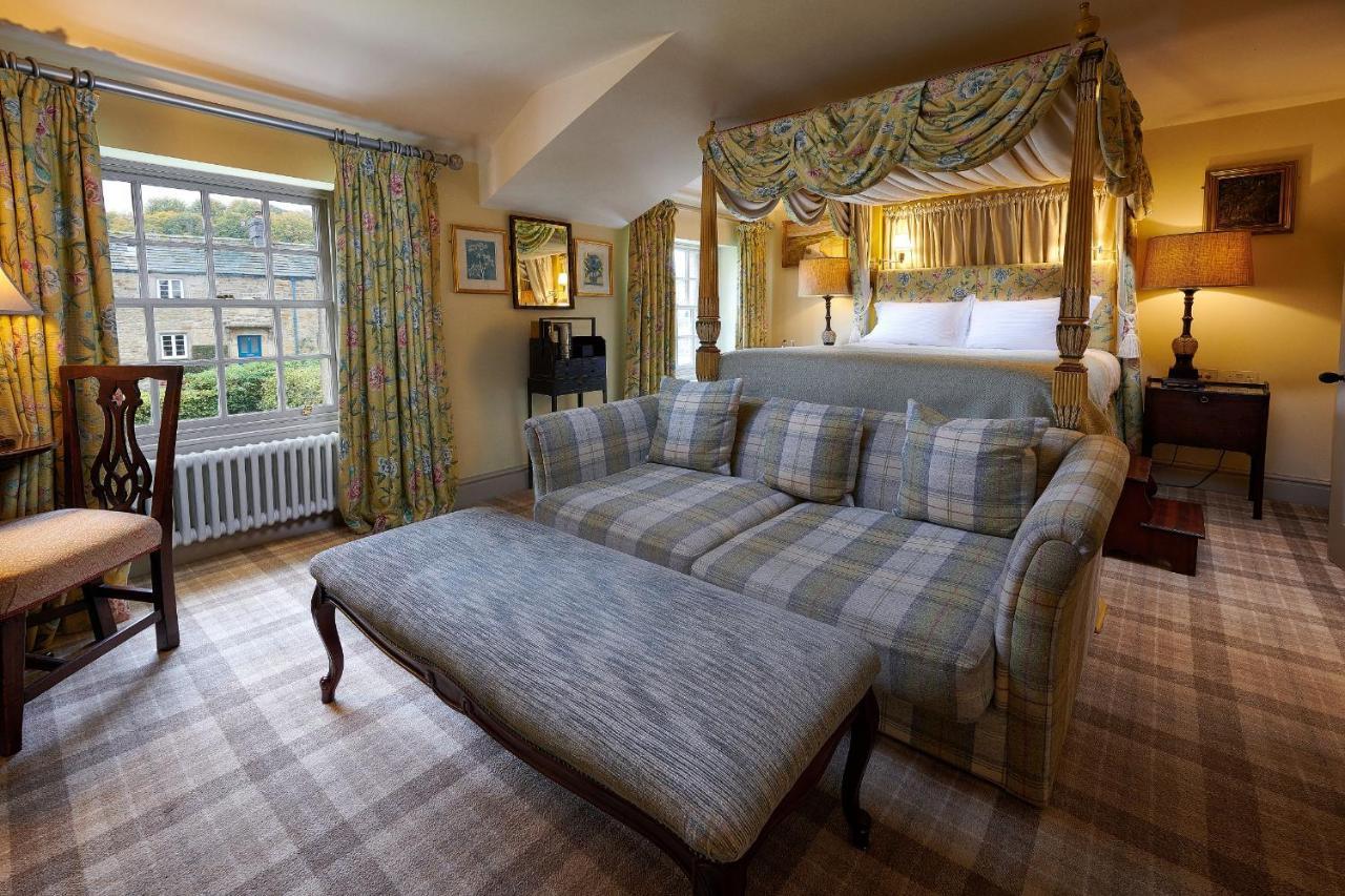 The Pilsley Inn - Chatsworth บาสโลว์ ภายนอก รูปภาพ