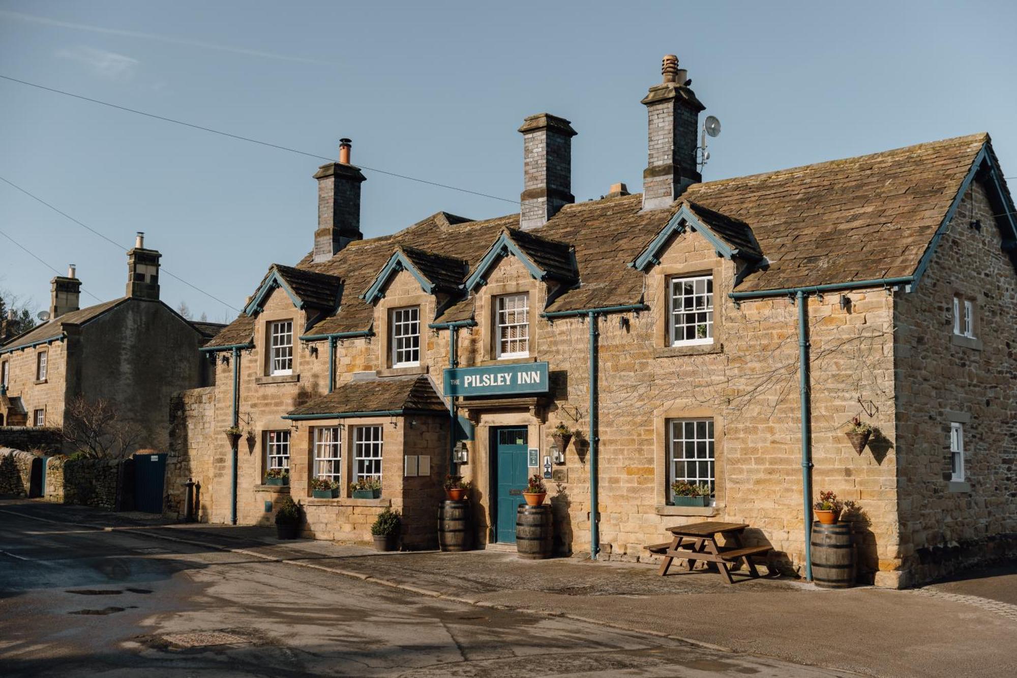 The Pilsley Inn - Chatsworth บาสโลว์ ภายนอก รูปภาพ