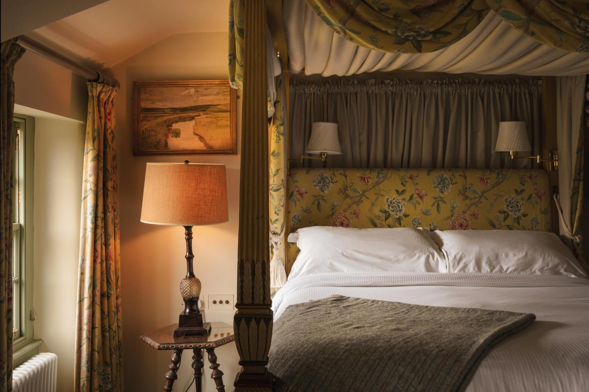 The Pilsley Inn - Chatsworth บาสโลว์ ภายนอก รูปภาพ
